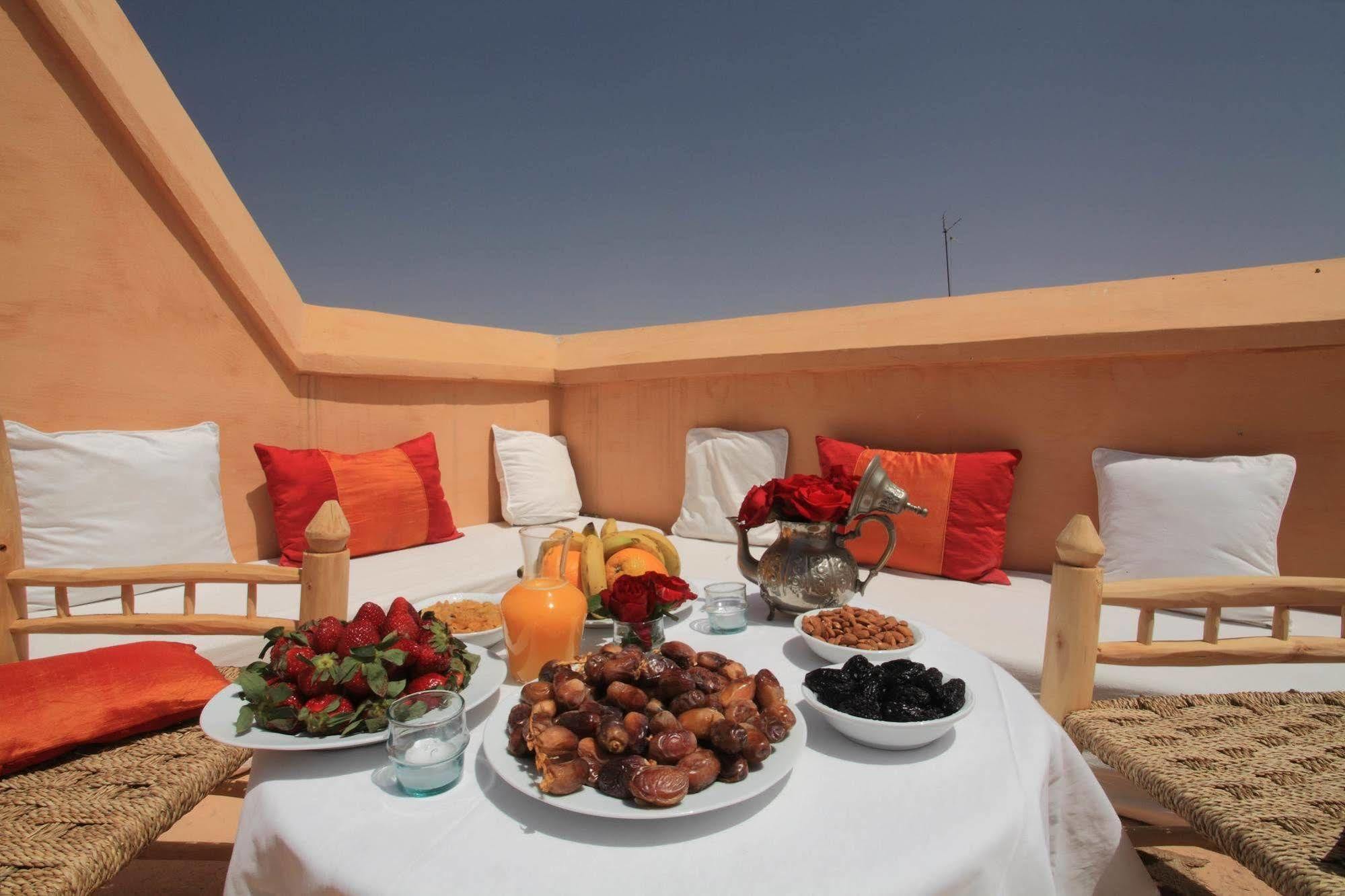 Riad Dar Aicha En Exclusivite Marrakesh Ngoại thất bức ảnh